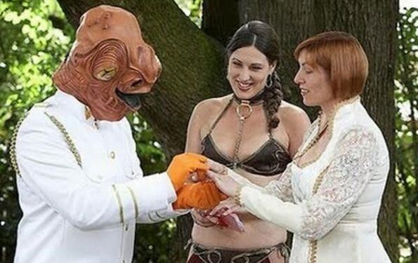 Išprotėję jaunavedžiai: kaltos vestuvės? (foto)