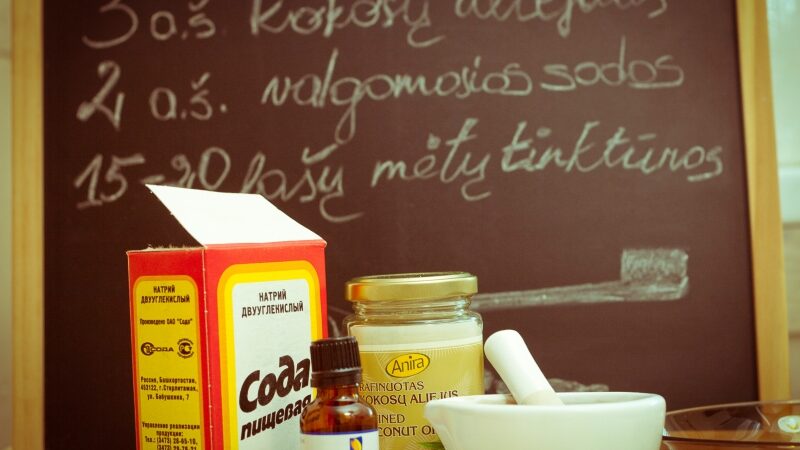 Pasidaryk pats – dantų pasta baltai šypsenai (Foto)