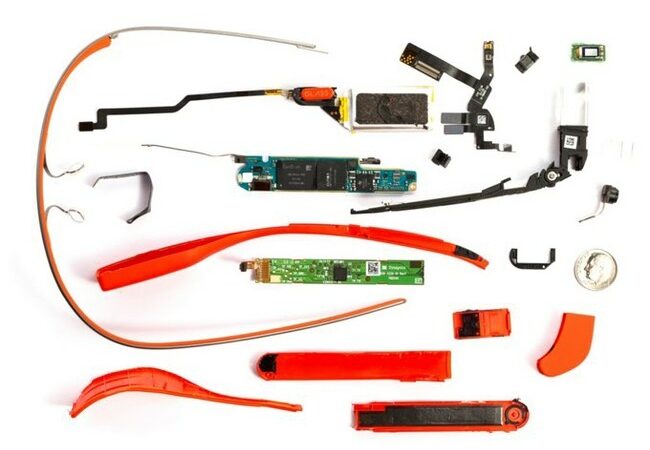 Google Glass akiniai išardyti, paaiškėjo jų savikaina