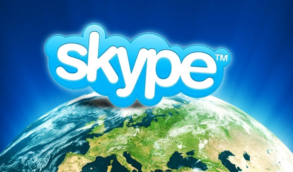 „Skype“ ir vėl „užlūžo“