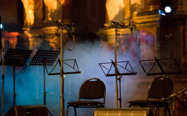 Tarptautinis dainuojamosios poezijos festivalis „Tai – aš“: renginių daugiau, bilietai – pigiau