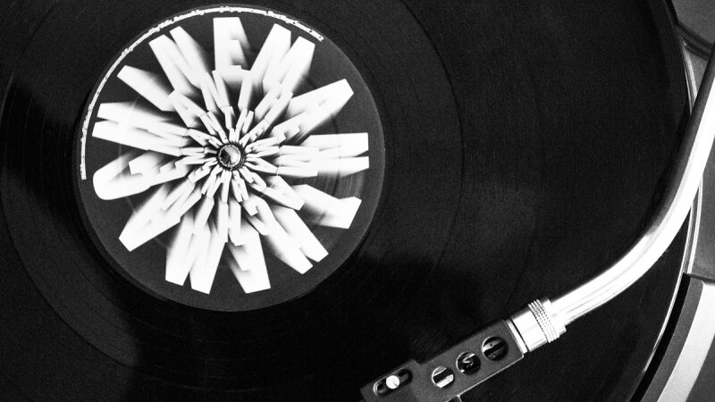 „Silence Family“ kviečia į „Silence Shop“ įkurtuves