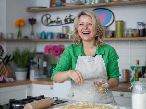 Beata kviečia kepti nedelsiant – įsijunk video pamoką ir tu