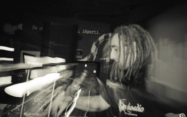 Kiekvieną savaitgalį po Baltuoju tiltu teigiamų vibracijų ir rudeninės depresijos kovos (foto)