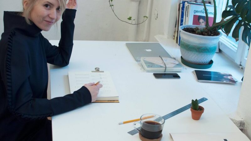 Kaip pasiūti drabužį žvaigždei? Interviu su dizainere, kūrusia suknelę Lietuvos atstovei Eurovizijoje