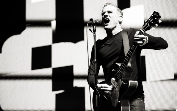 Sentimentalus B. Adamso koncertas abejingu nepaliko ir pačio atlikėjo (Foto)