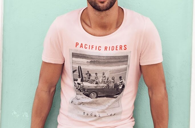 Marškinėliai ir šortai: madinga šio sezono vyrų išvaizda! (Foto)