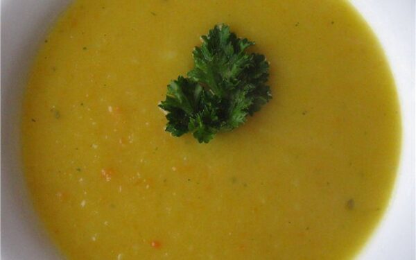 Trinta cukinijų ir bulvių sriuba