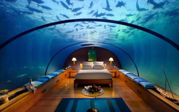 Nauja architektūros mada – statiniai po vandeniu