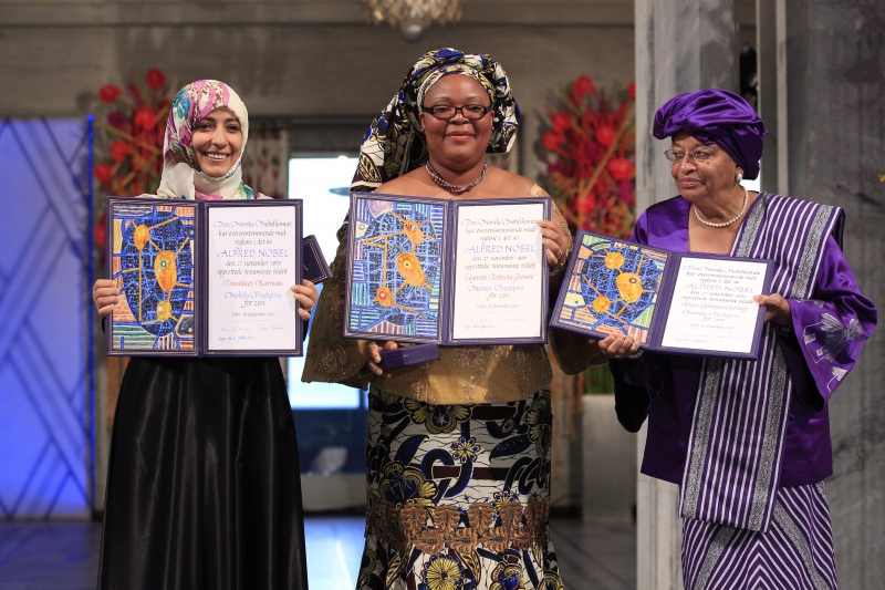 Osle Nobelio taikos premija įteikta trims moterims (Foto)