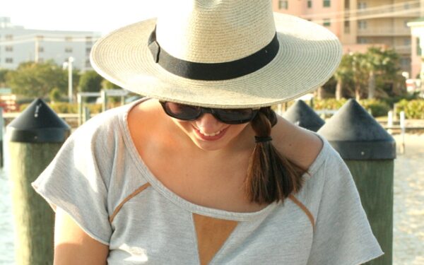 Pasidaryk pats: atnaujinkime vasarinius marškinėlius per 10 min. (foto)