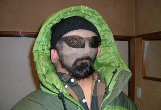 Linksmiausi plaukų košmarai: šukuosenos, kurios tikrai atkreips dėmesį (foto)