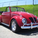 Parduodamas P. Newmano „vabalas“ – raudonasis „Indy VW“ (Foto)