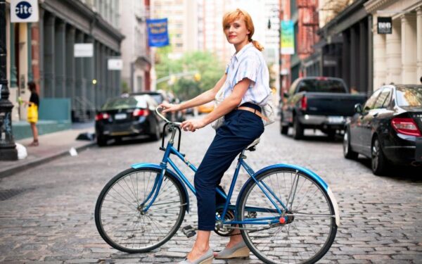 Važiuok dviračiu saugiai: patvirtintos taisyklės ir rekomendacijos