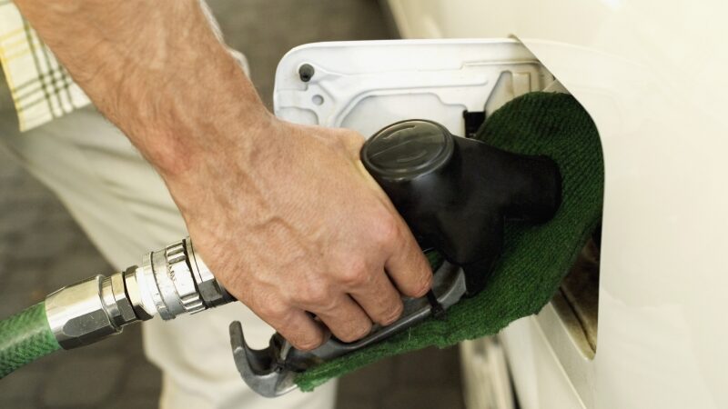 Mes galime rinktis, kur degalus piltis pigiau!