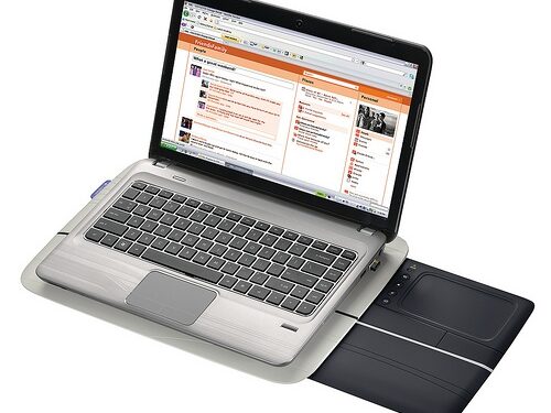 Nešiojamas kompiuteris ant kelių? Pristatome „Lapdesk“ padėkliukas