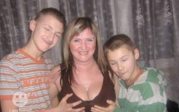 Karštos mamulės arba ko vaikai geriau nematytų… (foto)