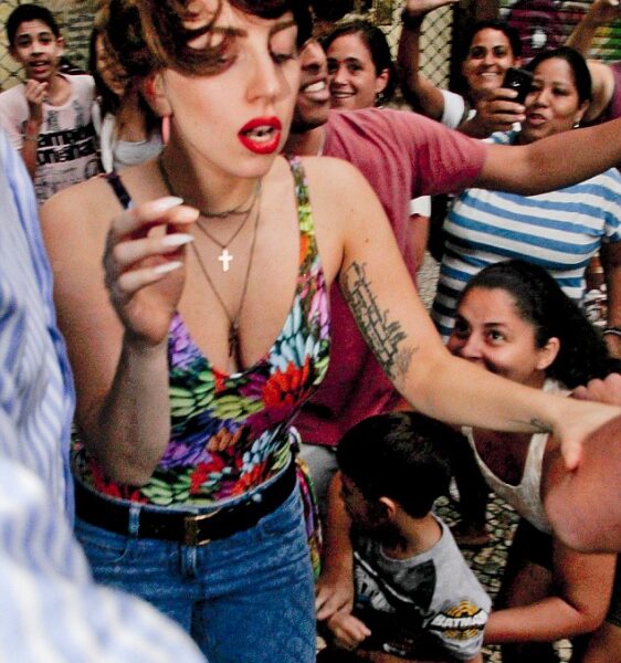 Nauja Lady Gagos tatuiruotė - padėka „mažiesiems monstriukams“ (foto)