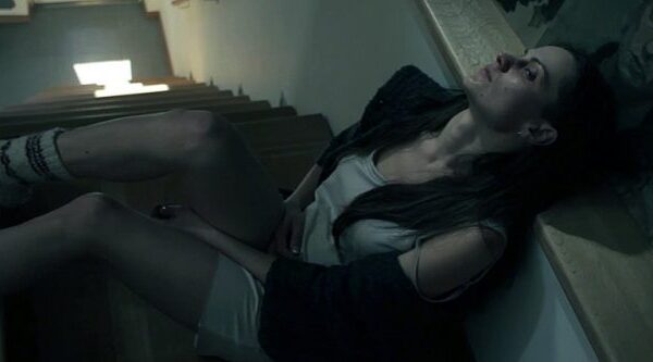 Lietuviškos siaubo dramos „Rūsys“ kūrėjai pristato mįslių kupiną filmo anonsą (video)