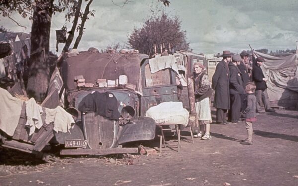 Įspūdingi A. Hitlerio asmeninio fotografo kadrai iš žydų gyvenimo nacių okupuotoje Lenkijoje (foto)