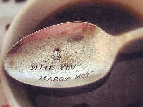 Be galo romantiški ir įkvepiantys pasipiršimo būdai (foto)