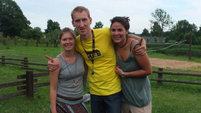 Minedas tapo dizaineriu: pristatys savo vardinius marškinėlius (foto)