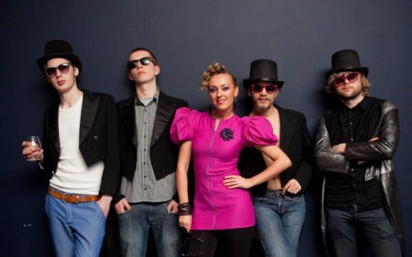 Penktadienį – projektas „80‘s Live su Baiba“