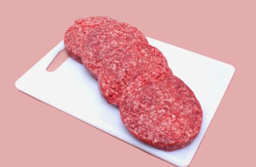 Mėsos gamybos industrija planuoja pristatyti vegetarišką „mėsą“