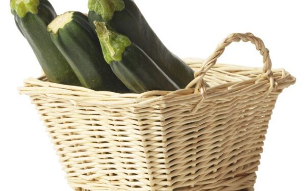 Veršienos ir cukinijų troškinys