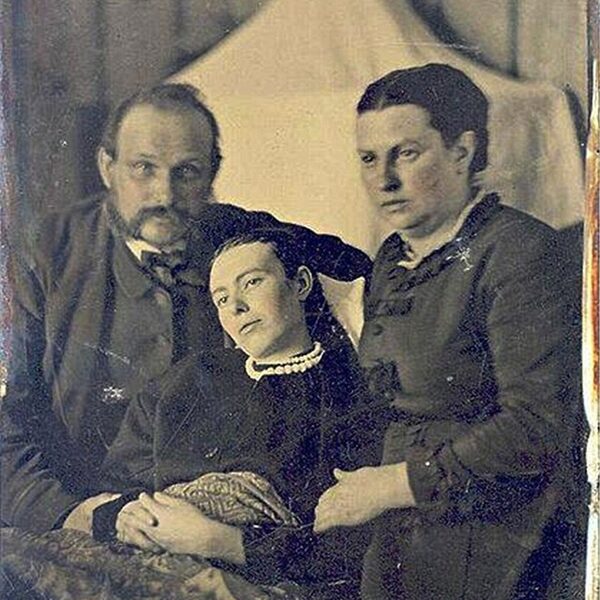 Šiurpu: pomirtinės fotografijos (II dalis