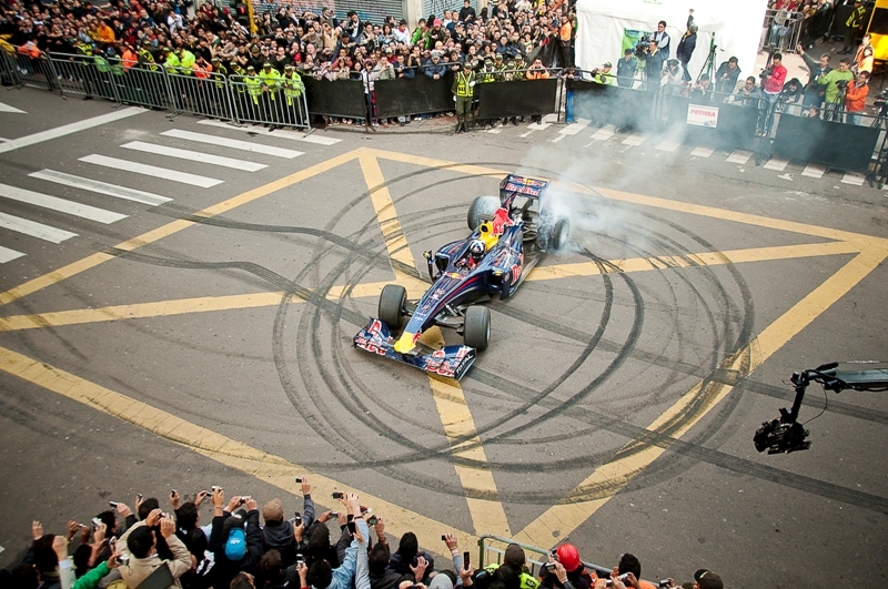 D. Coulthardas ir Red Bull Racing bolidas Vilniuje