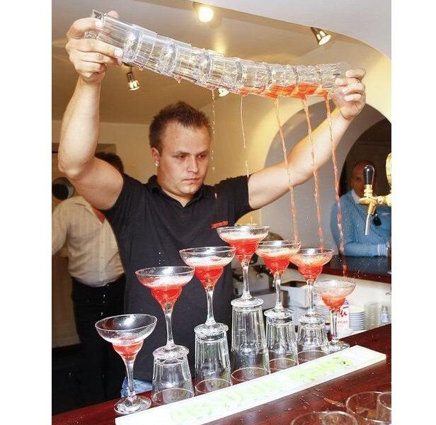 Trampliną į savaitgalį nuo šiol blizgins “Terra Inn”