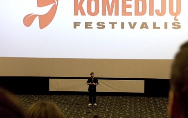 “Viasat“ kino komedijų festivalis suteiks papildomų progų šypsotis