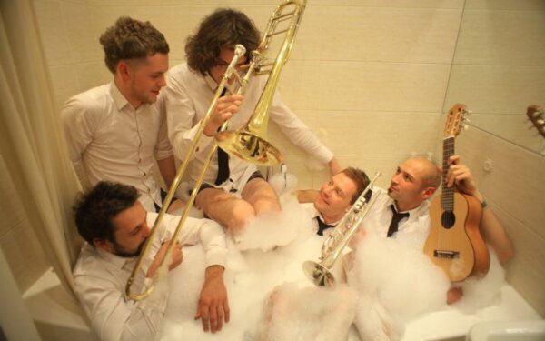 „InCulto“ Helovyną švęs Londone