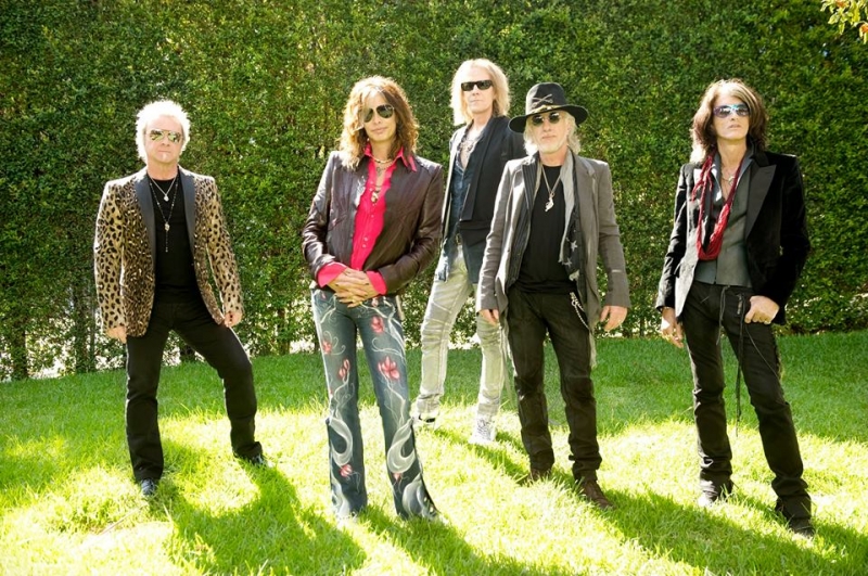 „Aerosmith“ vokalistas Stevenas Tyleris „Siemens“ arenoje ieškos merginos
