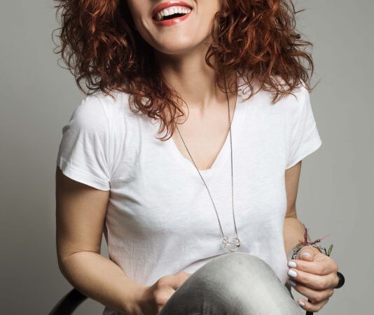 Septyni stilistės Agnės Gilytės patarimai kaip taupiai atnaujinti garderobą