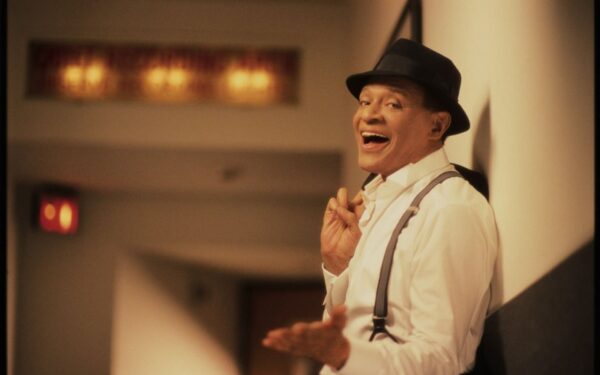 Al Jarreau įrašė naują singlą ir pradėjo pasaulinį turą