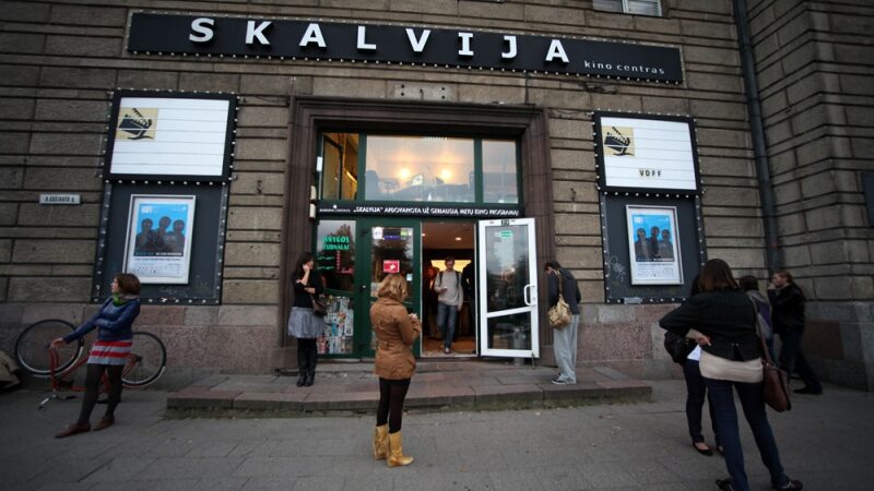 Pasitinkant Naujuosius  – nauja filmų vaizdo ir garso kokybė „Skalvijoje“