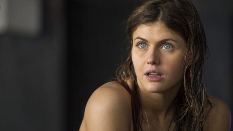 Mėlynakė gražuolė Alexandra Daddario katastrofų trileryje „San Andreas“ vaidinti norėjo dėl Dwayne‘o Johnsono