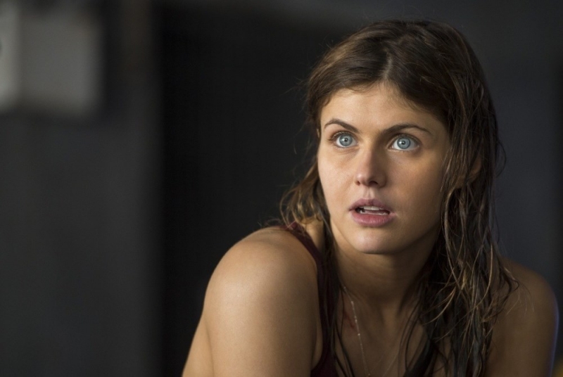 Mėlynakė gražuolė Alexandra Daddario katastrofų trileryje „San Andreas“ vaidinti norėjo dėl Dwayne‘o Johnsono