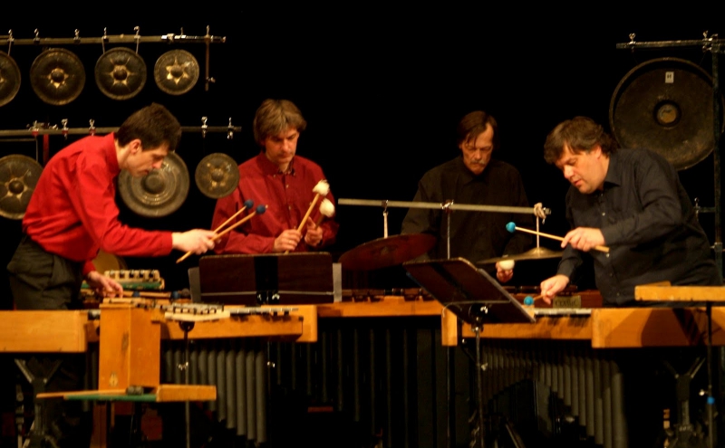 „Gaida“ pristato Steve’o Reicho muzikos koncertą su išskirtine perkusininkų grupe „Amadinda“