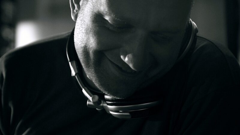 „Penktadienio DJ“: Antanas Gustaitis dalijasi rudens preliudais