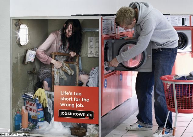 „Gyvenimas per trumpas blogam darbui“ - įkvepianti reklamos kampanija Vokietijoje (foto)