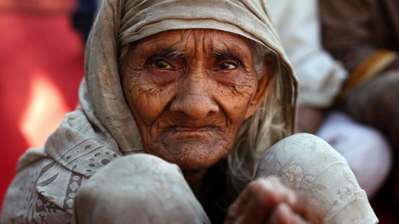Šiurpinantis Indijos našlių gyvenimas ir padėtis visuomenėje (foto)