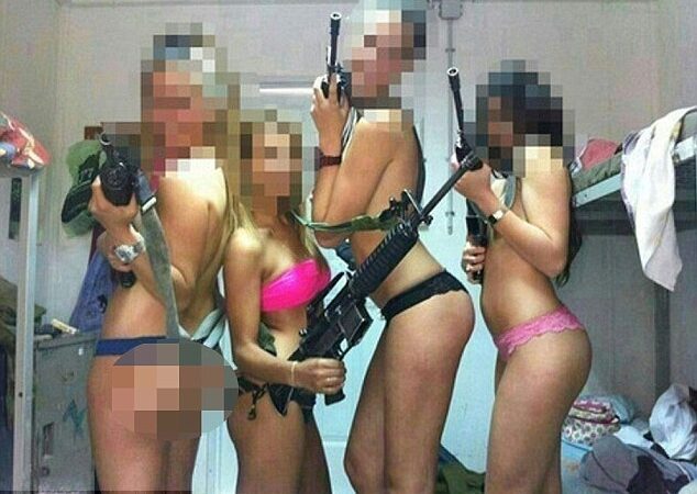 Seksualios ir pavojingos: kaip linksminasi Izraelio kariuomenės merginos? (foto)
