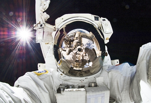 Kodėl ir kaip astronautų rūbai orbitoje skalbiami vieną vienintelį kartą?