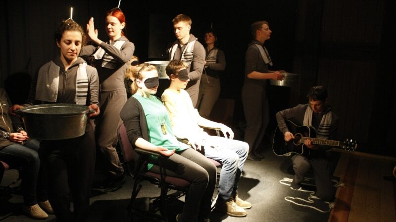 Aklųjų teatro režisierė: kaip sukurti teatrą nematančiam žmogui (interviu)