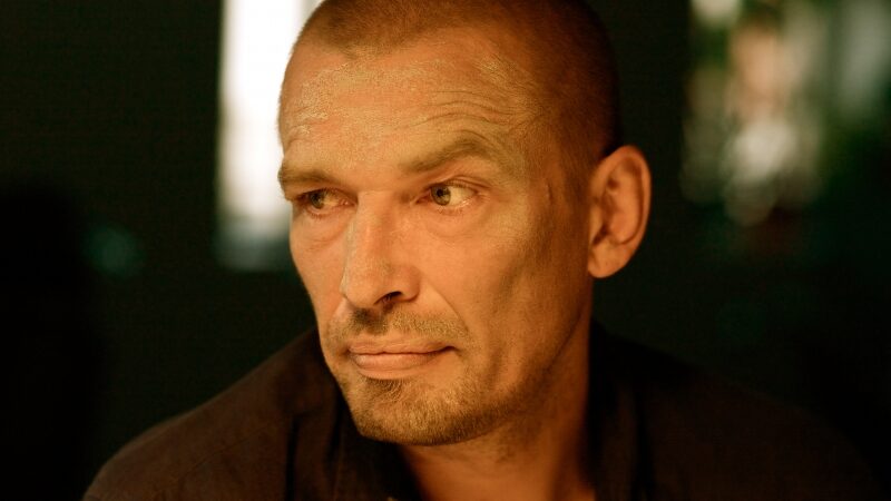 E. Jansas: „Skurdas nebekuria menininkui romantiko auros“ (interviu, video)