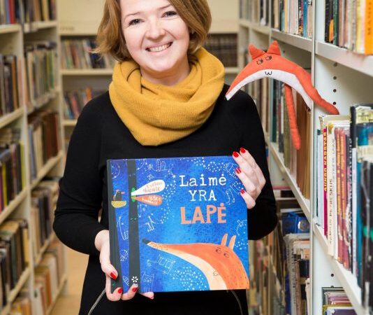 Lapė atnešė laimę iliustruotojai Aušrai Kiudulaitei