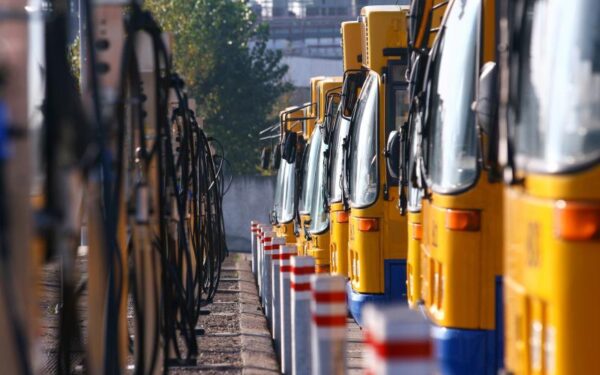 Gresia viešojo transporto bilietų brangimas